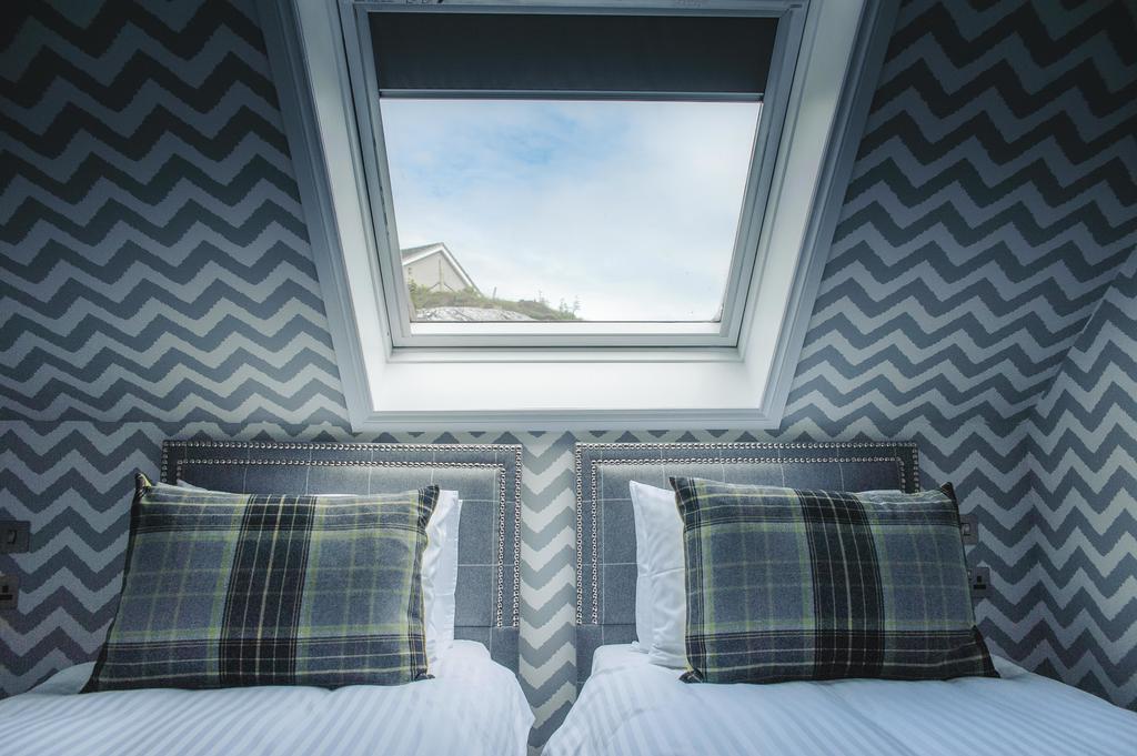 Kirklea Island Suites Tarbert  Bagian luar foto
