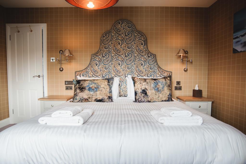 Kirklea Island Suites Tarbert  Bagian luar foto
